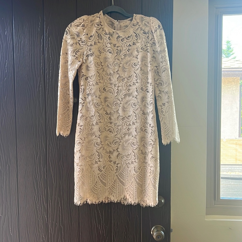 Light pink lace dress from express never worn
